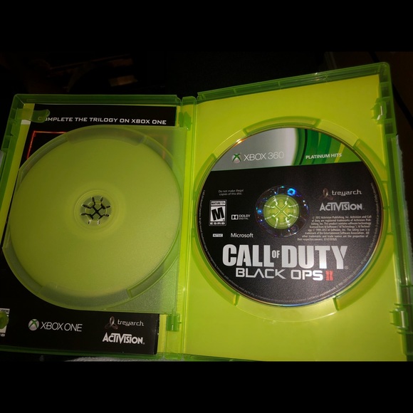 XBOX 360 KINECT - Picture 7 of 7